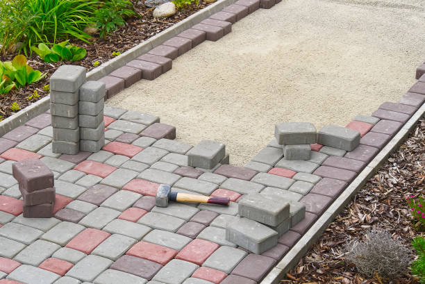 Best Driveway Borders and Edging Pavers in Wells, MN